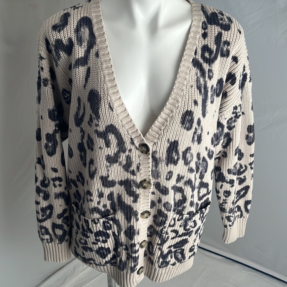 525 America multicolor leopard button front cardigan sweater